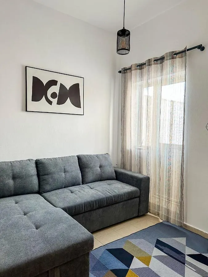 Balkan Rooftop Apartment Tirana 0*,